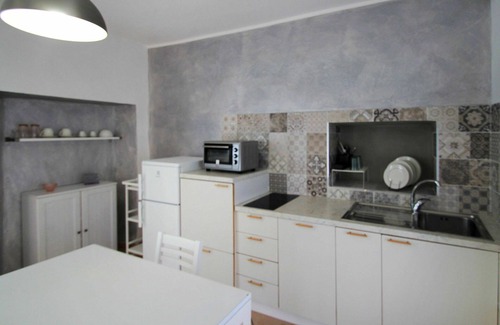 Germignaga Apartamento | Bonito apartamento para 3 personas con WIFI, TV, patio y aparcamiento