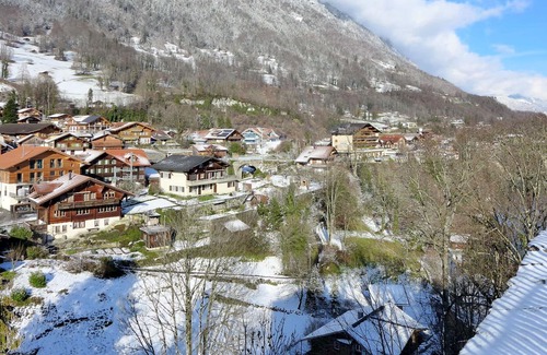 Ringgenberg Casa | Bonito apartamento en villa para 4 personas con WIFI, TV, terraza y aparcamiento