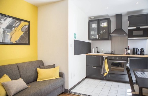 Hotel de Ville - Quinconces Apartamento | Ravissant appartement pour 2 - Place du Palais 3ème étage
