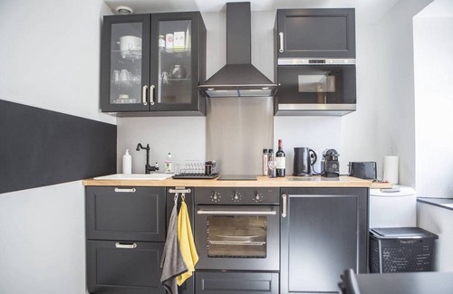 Hotel de Ville - Quinconces Apartamento | Ravissant appartement pour 2 - Place du Palais 3ème étage