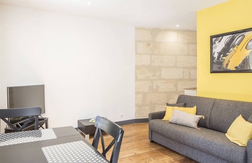 Hotel de Ville - Quinconces Apartamento | Ravissant appartement pour 2 - Place du Palais 3ème étage