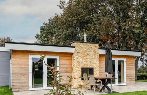 Bemelen Casa | Bonito apartamento en villa para 6 personas con WIFI, piscina, A/C, TV, terraza y aparcamiento