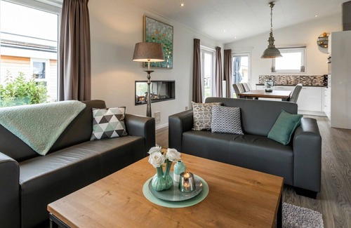 Bemelen Casa | Bonito apartamento en villa para 6 personas con WIFI, piscina, A/C, TV, terraza y aparcamiento