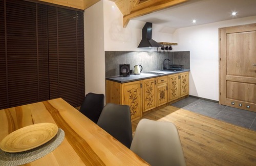 Zakopane Casa | Bonito apartamento en villa para 6 personas con WIFI, TV, terraza y mascotas permitida