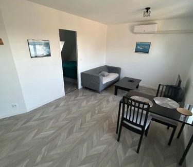 Miniac-Morvan Apartamento | Cosy appartement