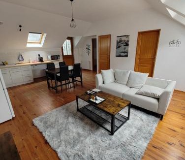 Pont-de-L'Arche Apartamento | Cosy appartement 2 chambres