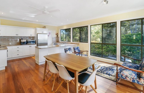 Valla Beach Casa | Cosy beach house, well suited for larger groups looking to spend time togethe