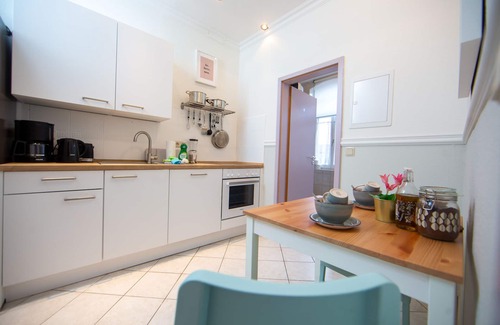 Andreasvorstadt Apartamento | ★Cosy & bright Jugendstil Flat in the ❤ of Erfurt+ balcony ★
