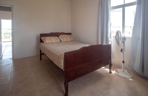 Rock Hall Apartamento | Cosy Business Traveler Apartment near Airport