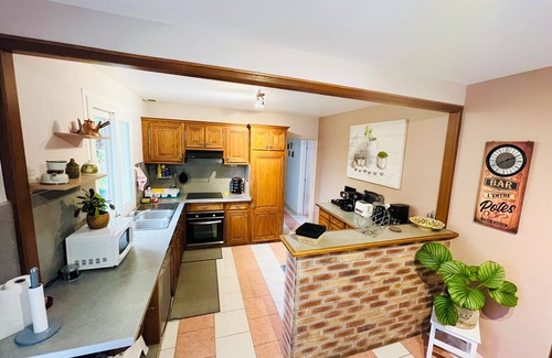 La Riviere-Saint-Sauveur Cabaña | Cosy cottage