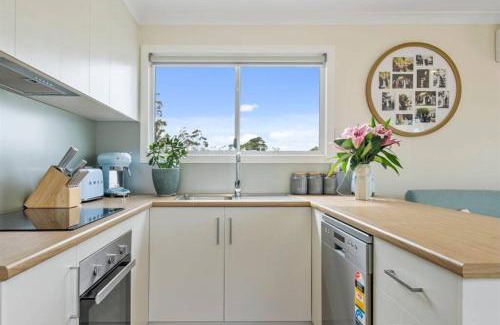 Primrose Sands Casa | Cosy Cabin, Big View !