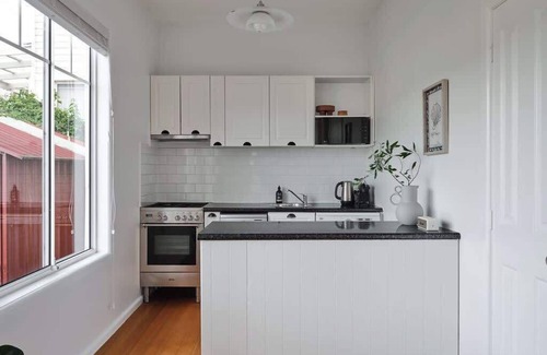 Battery Point Apartamento | Cosy, central apartment with large sunny deck