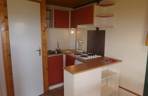 Maurs Cabaña | Cosy Chalet 4 Guests, Pool & Patio, Near Maurs' Amenities