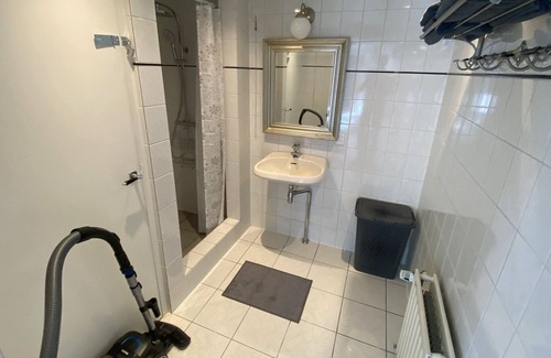 Alkmaar Casa | Cosy city-center located house with stylish interior.