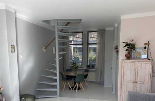 Alkmaar Casa | Cosy city-center located house with stylish interior.