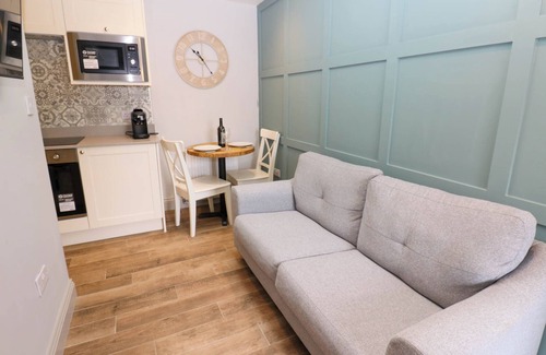 Durham Cabaña | COSY COTTAGE 3, pet friendly in Brandon, County Durham