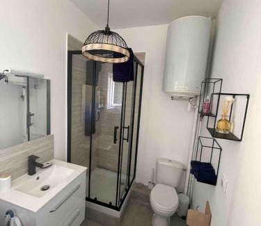 La Ciotat Apartamento | Cosy cottage by Alice Bord 2 mer