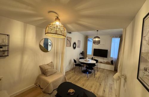 La Ciotat Apartamento | Cosy cottage by Alice Mer Sable Doré Parking