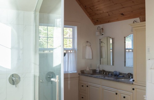 Chester Cabaña | Cosy Cottage