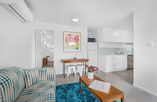 Lindisfarne Apartamento | Cosy Cottesloe - One Bedroom - Free Parking - Lindisfarne