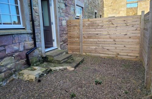 Paxton Casa | Cosy country cottage beside Ancient Woodlands