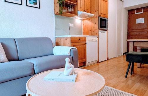 Giez Apartamento | Cosy du Birdie Logement 4 pers avec piscine