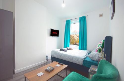 Waltham Forest Apartamento | Cosy family home w/Wi-Fi, parking, self check-in