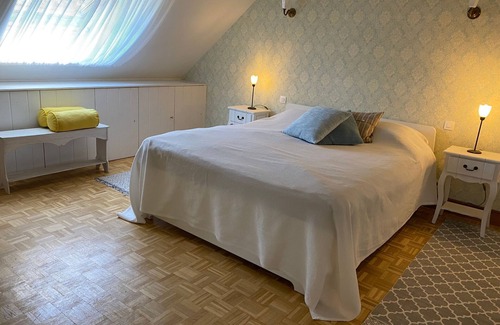 Lussac-Les-Eglises Otro | Acogedora casa de campo en Lussac-les-églises con piscina