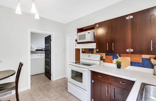 Shediac Apartamento | Cosy full apartment located downtown Shediac NB