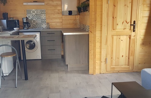 Calorguen Chalet De Esquí | Cosy, fully-equipped wooden chalet