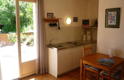 Le Luc Apartamento | Albergue Amethyste tranquila casa de campo en el corazón de Var