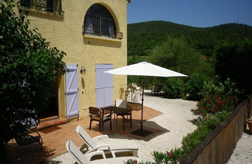 Le Luc Apartamento | Albergue Amethyste tranquila casa de campo en el corazón de Var