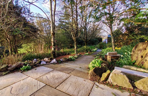 Saltash Cabina | 'Redwood' The Warming Wagon en The Greenhouse Spa Retreat - Glamping Cornwall