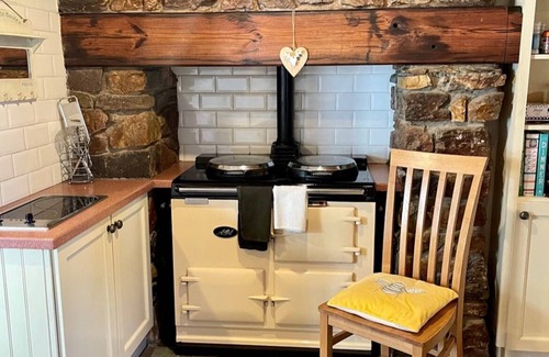 Baldwinstown Cabaña | Wexford casa de vacaciones independiente grandes jardines privados, cerca de la playa para 6 personas