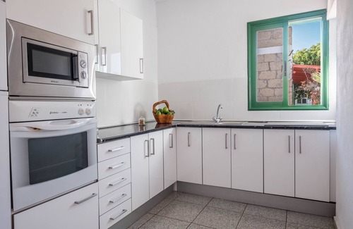 Alcala Casa | Acogedora casa de vacaciones "Casa Sabina" en Alcalá con terraza, acceso al mar y jardín