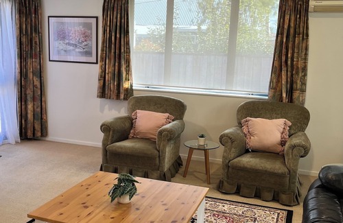 Blenheim Casa | Cosy Home close to Town