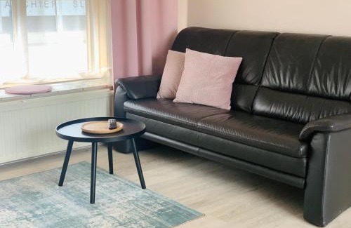 Oostburg Apartamento | Cosy house in the heart of the center!