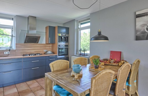 Ooltgensplaat Casa | Cosy house with 2 bathrooms and lounge veranda