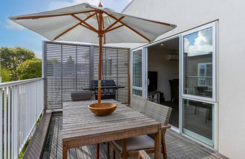 Christchurch City Centre Casa | Cosy Inner City Apartment with Free Parking