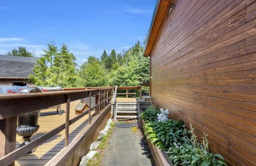 Clifton Royal Casa | Cosy Lake Paradise 4-Bed Retreat Pet Friendly