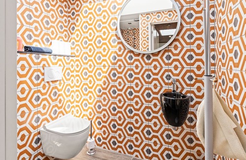 Sint-Michiels Casa | Cosy large townhouse next to free parking and bus to Bruges