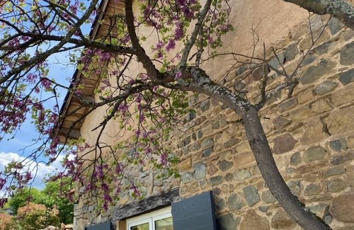 Sourcieux-les-Mines Apartamento | Estudio Little Chacel