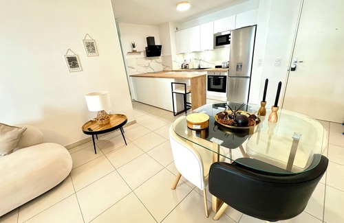Hopitaux-Facultes Apartamento | Cosy, modern apartment in the Hôpitaux-Facultés district