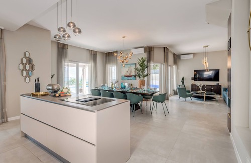 Kucine Villa | Cosy modern villa with a heated pool close to Split