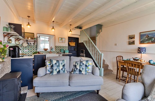 Mousehole Cabaña | Cosy Mousehole Cottage with Sea Views