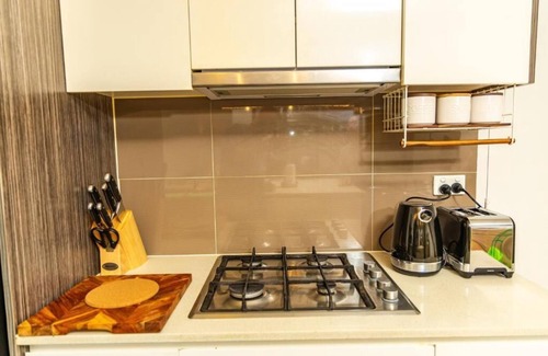 Harris Park Apartamento | Cosy Parra Stylish 2 Bedroom Aprt 5-Min Walk to Station Private Big Car Park