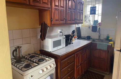 Below Rock Casa | Cosy private 3Bdr fully gated home, 10 min from Miami Beach
