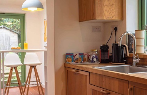 Reading Casa | Cosy Reading Home - Superfast WiFi, Private Garden