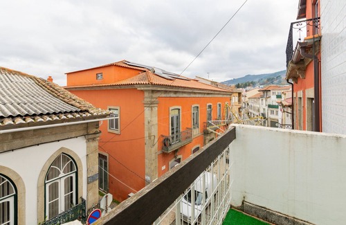Fundao Apartamento | Cosy Remodeled apartment in the City center.