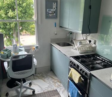Walworth Casa | Cosy Room in Flat - Central Location